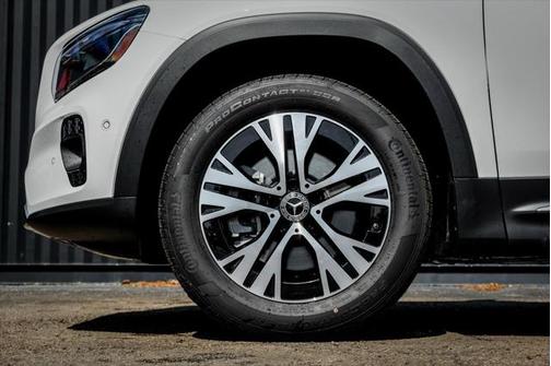 2025 Mercedes-Benz GLB 250 4MATIC