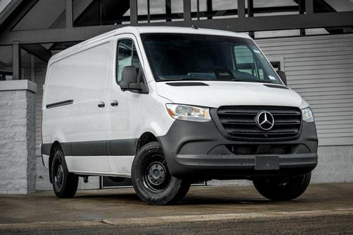 2026 Mercedes-Benz Sprinter 2500 Cargo 144 WB