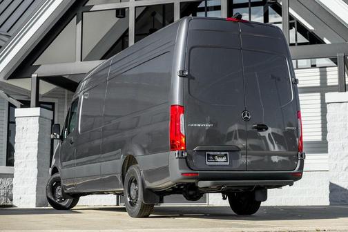 2026 Mercedes-Benz Sprinter 2500 High Roof