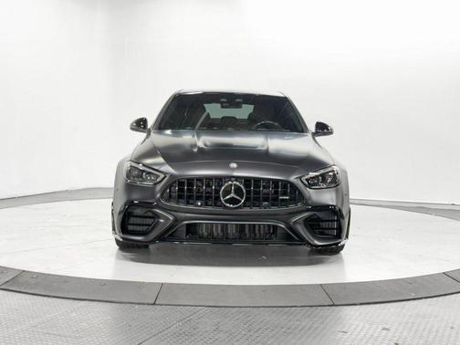 2024 Mercedes-Benz AMG C 63 S E Performance