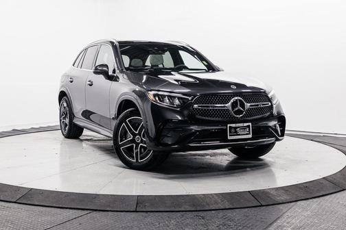 2026 Mercedes-Benz GLC 300 4MATIC