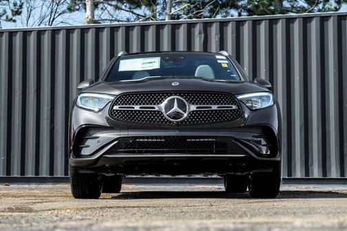 2026 Mercedes-Benz GLC 300 4MATIC
