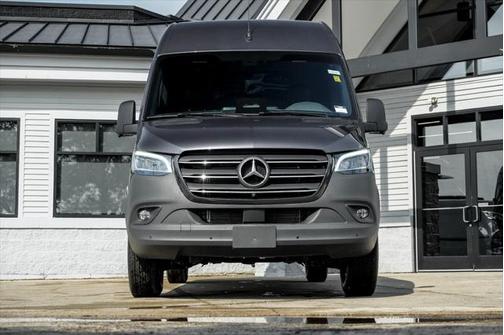 2025 Mercedes-Benz Sprinter 2500 High Roof
