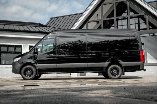 2025 Mercedes-Benz Sprinter 2500 High Roof