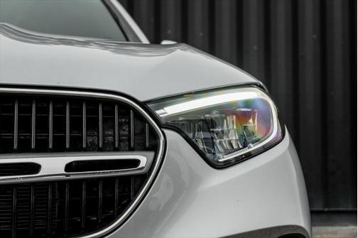 2025 Mercedes-Benz GLC 300 4MATIC