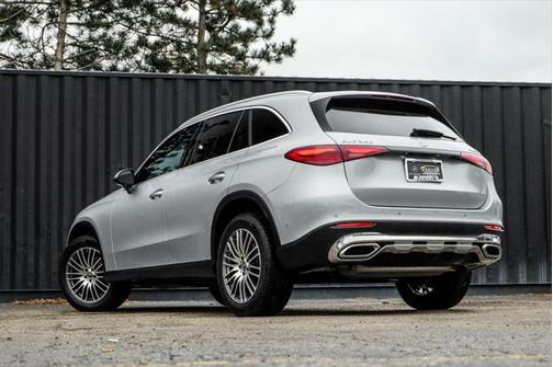 2025 Mercedes-Benz GLC 300 4MATIC