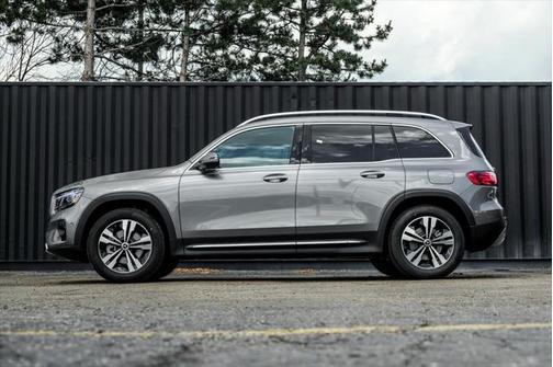 2025 Mercedes-Benz GLB 250 4MATIC