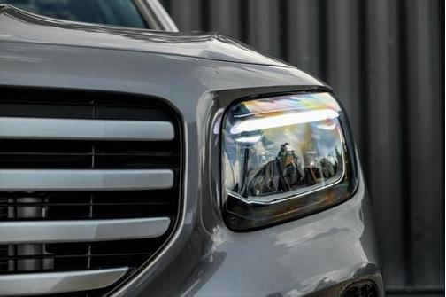 2025 Mercedes-Benz GLB 250 4MATIC