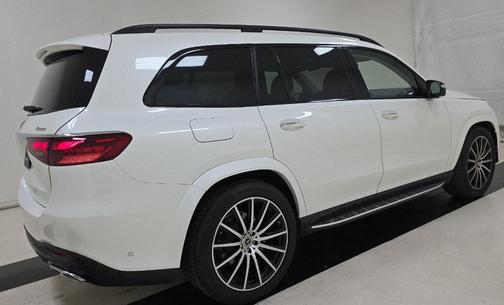 2024 Mercedes-Benz GLS 450 4MATIC