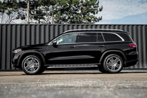 2026 Mercedes-Benz GLS 450 4MATIC