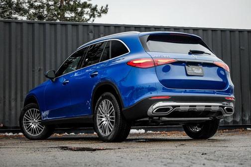 2026 Mercedes-Benz GLC 300 4MATIC