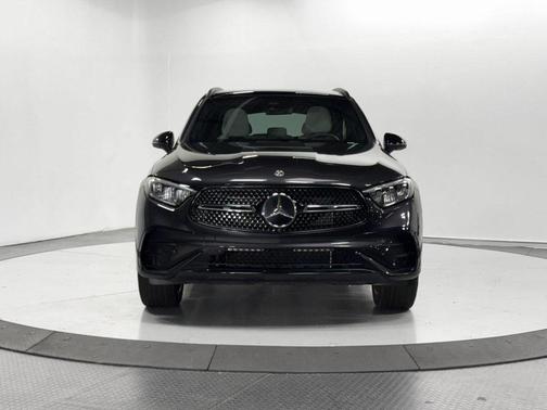 2025 Mercedes-Benz GLC 350e Base