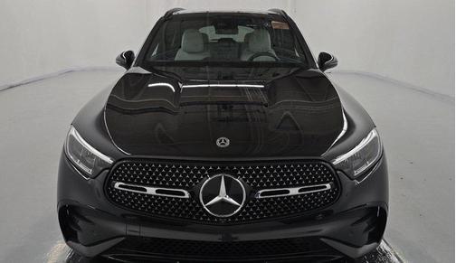 2025 Mercedes-Benz GLC 350e Base