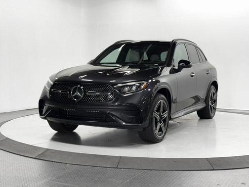 2025 Mercedes-Benz GLC 350e Base