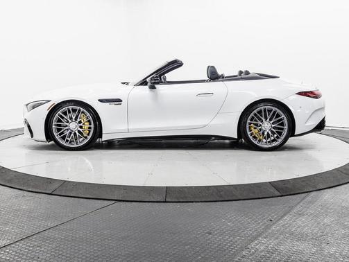 2022 Mercedes-Benz AMG SL 55 Base