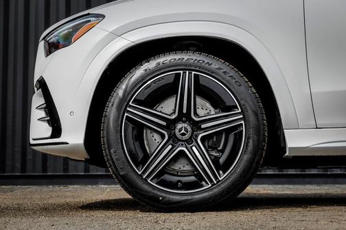 White 2026 Mercedes-Benz GLE 450 4MATIC