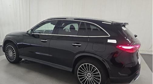 2025 Mercedes-Benz GLC 350e Base
