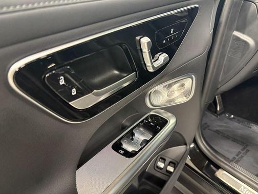 2025 Mercedes-Benz GLC 350e Base