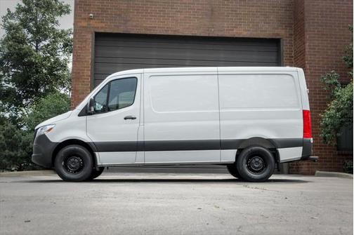 2025 Mercedes-Benz Sprinter 2500 Standard Roof