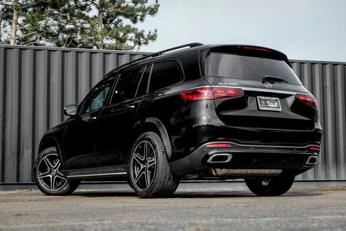 2026 Mercedes-Benz GLS 450 4MATIC