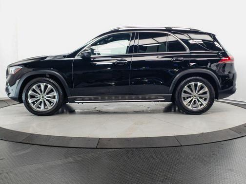 Black 2022 Mercedes-Benz GLE 350 4MATIC