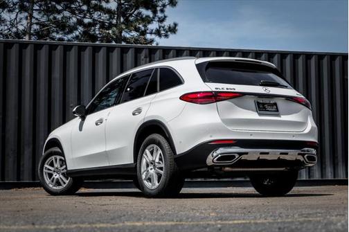 2025 Mercedes-Benz GLC 300 4MATIC