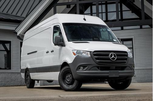 2025 Mercedes-Benz Sprinter 2500 High Roof