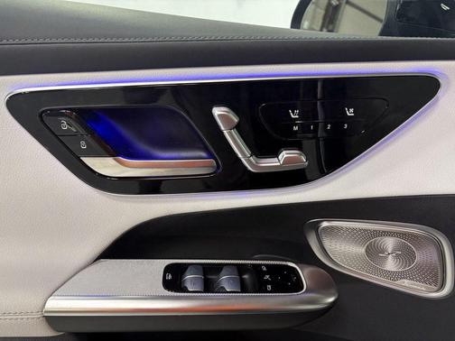 2023 Mercedes-Benz GLC 300 4MATIC