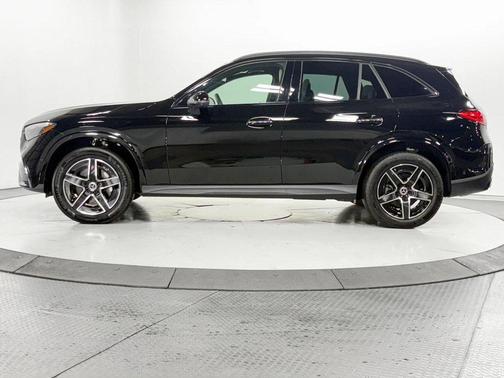 2023 Mercedes-Benz GLC 300 4MATIC