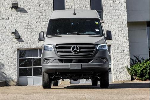 2025 Mercedes-Benz Sprinter 2500 4MATIC