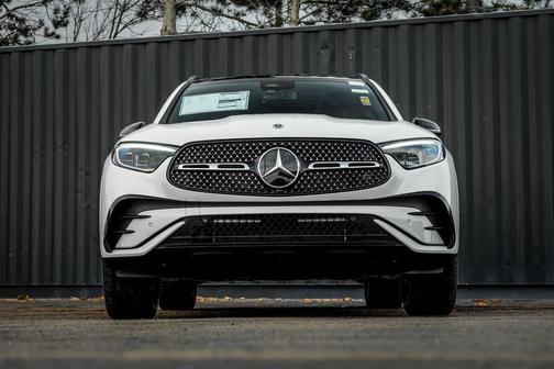 2026 Mercedes-Benz GLC 300 4MATIC