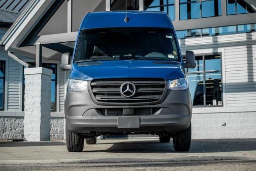2026 Mercedes-Benz Sprinter 2500 High Roof