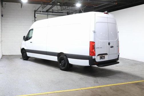 2025 Mercedes-Benz Sprinter 2500 High Roof