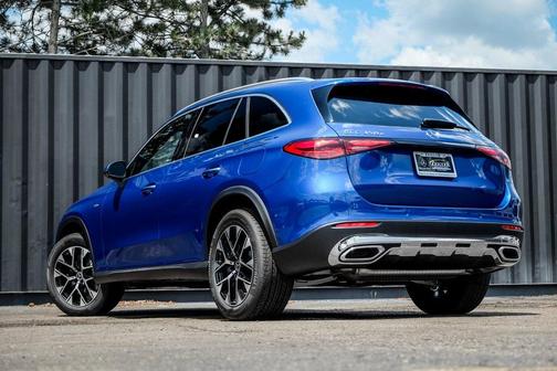 2025 Mercedes-Benz GLC 350e Base