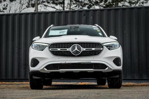 2026 Mercedes-Benz GLC 300 4MATIC