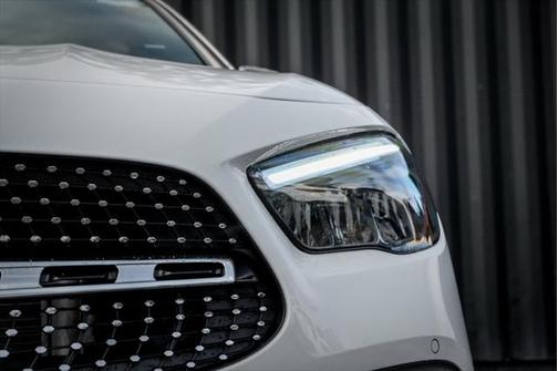 2025 Mercedes-Benz GLA 250 4MATIC