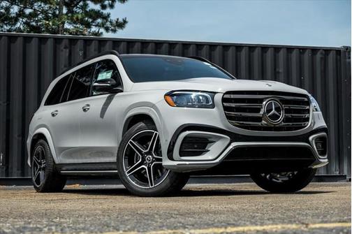 2025 Mercedes-Benz GLS 450 4MATIC