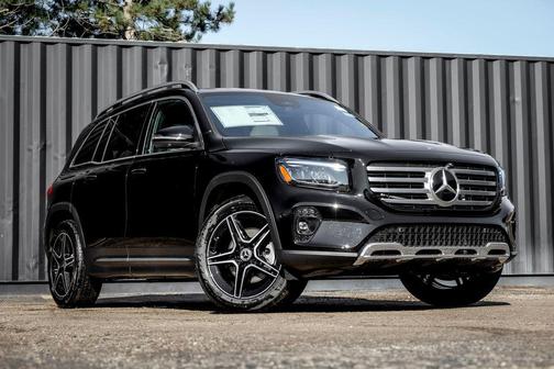 Black 2026 Mercedes-Benz GLB 250 4MATIC