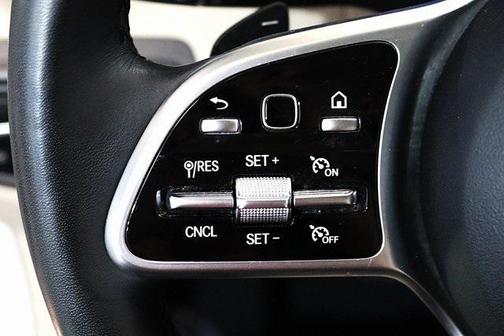 2021 Mercedes-Benz GLC 300 4MATIC