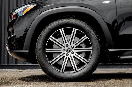 2025 Mercedes-Benz GLE 450e 4MATIC