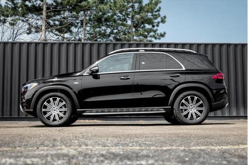 2025 Mercedes-Benz GLE 450e 4MATIC
