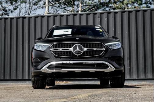 2025 Mercedes-Benz GLC 300 4MATIC