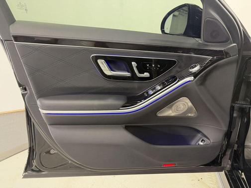 2024 Mercedes-Benz AMG S 63 E 4MATIC