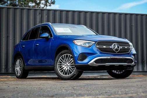 BLUE METALLIC 2026 Mercedes-Benz GLC 300 4MATIC