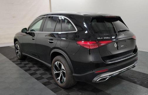 2025 Mercedes-Benz GLC 350e Base