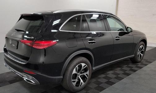 2025 Mercedes-Benz GLC 350e Base