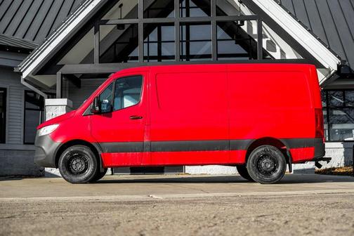 2026 Mercedes-Benz Sprinter 2500 Cargo 144 WB