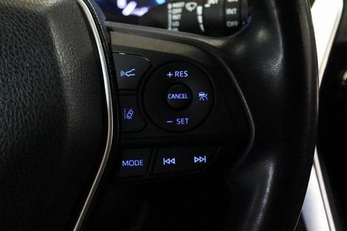 2022 Toyota Venza LE