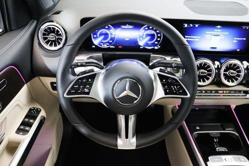 2024 Mercedes-Benz EQB 300 4MATIC