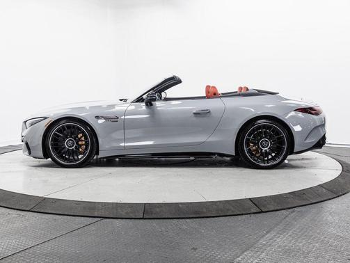 2022 Mercedes-Benz AMG SL 63 Base